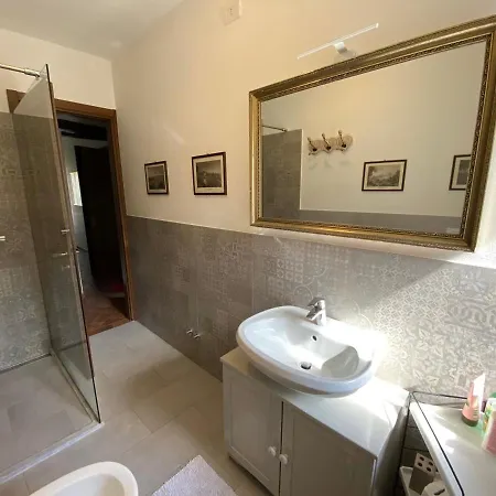 Casa Del * ميناجيو