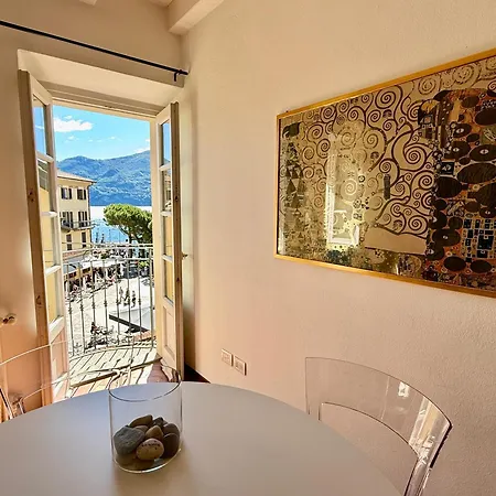Casa Del *